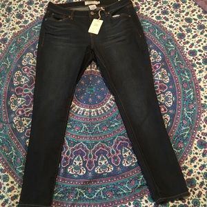 NWT dark wash curvy skinny jeans